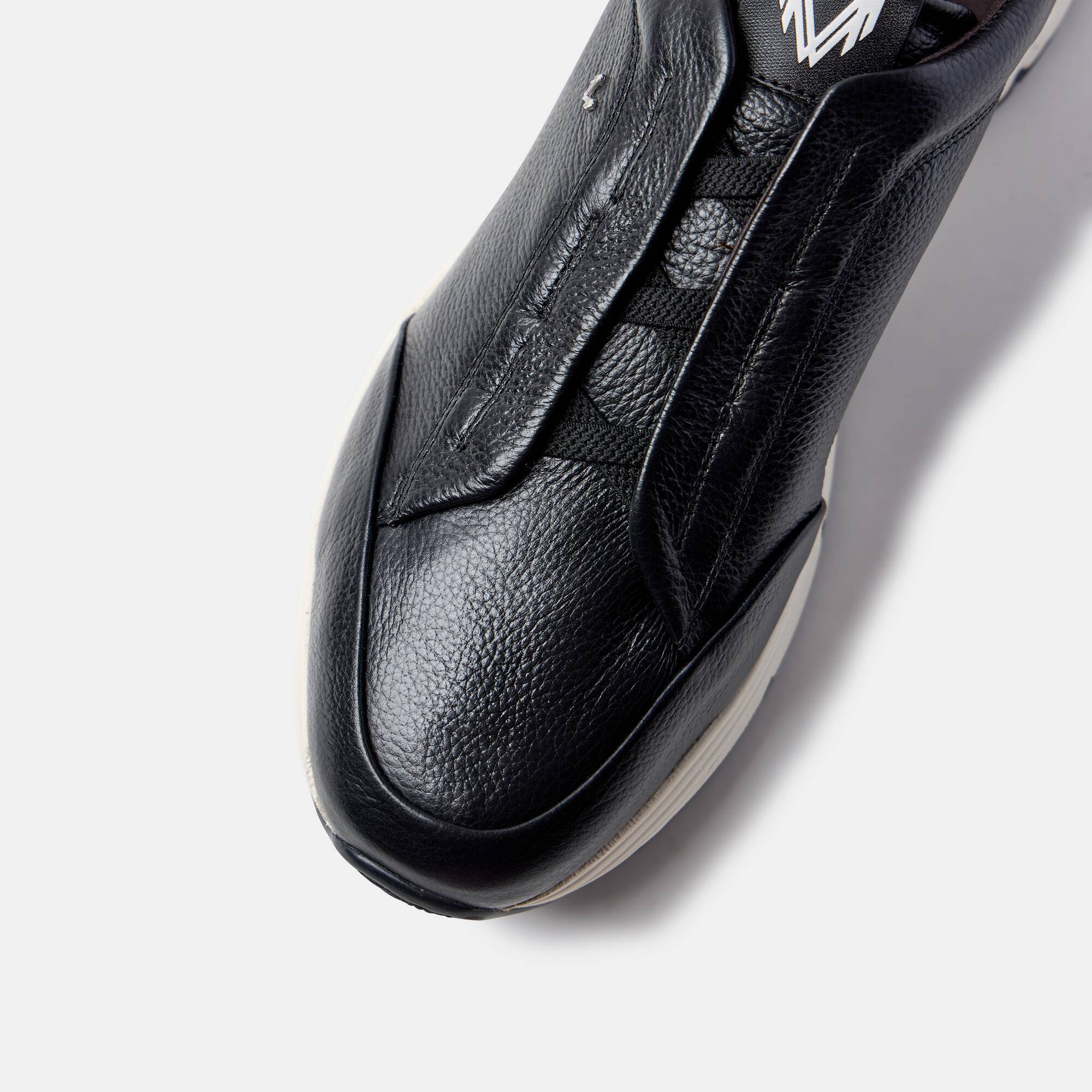 Zapatillas | NORWICH C001-Z050R, BLACK, large image number 60-C001-Z050R_000_Martinelli_NORWICH_BLACK_full.jpg | null