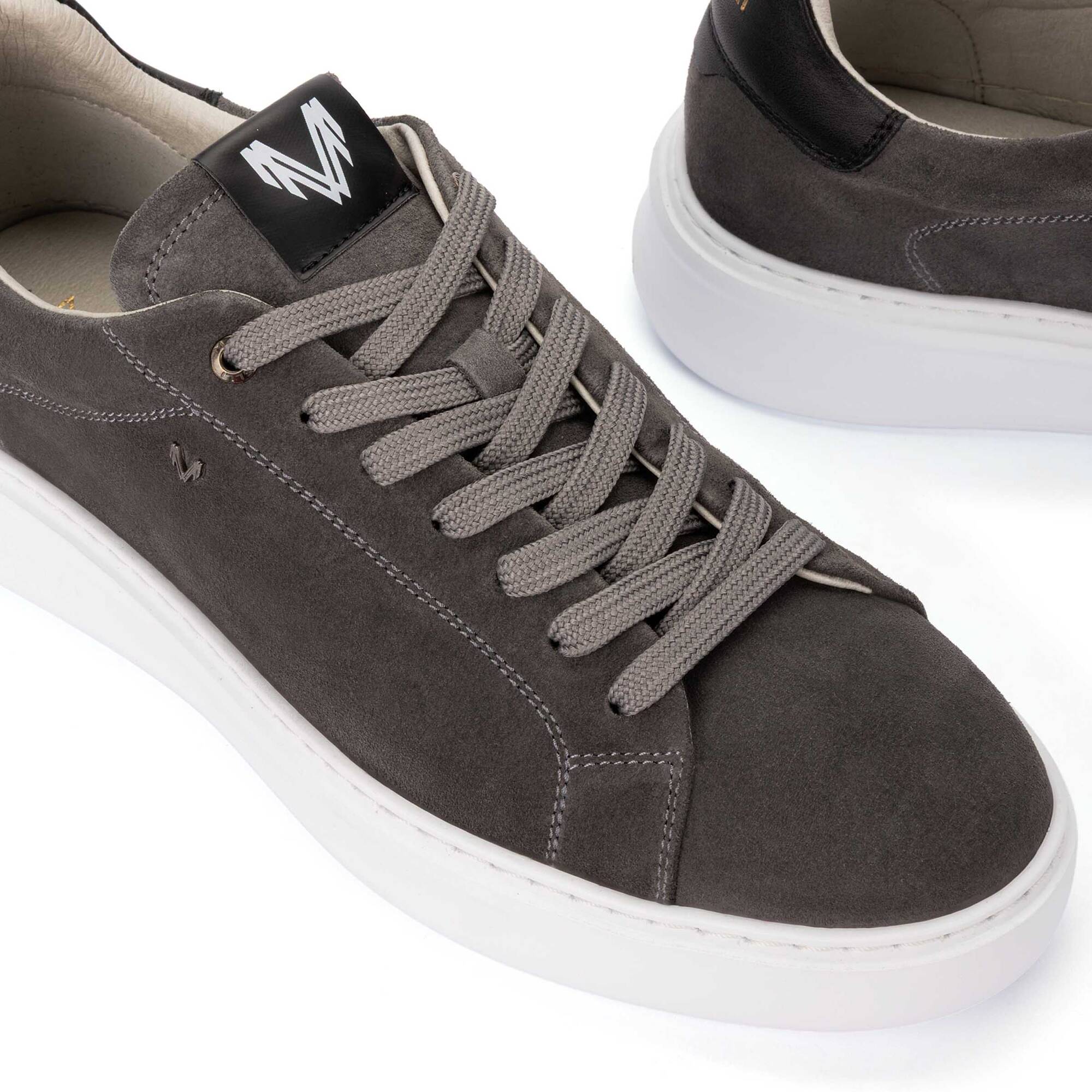 null | SULLIVAN C045-Z010W, DARKGREY, large image number 60-C045-Z010W_085_Martinelli_SULLIVAN_DARKGREY_full.jpg | null