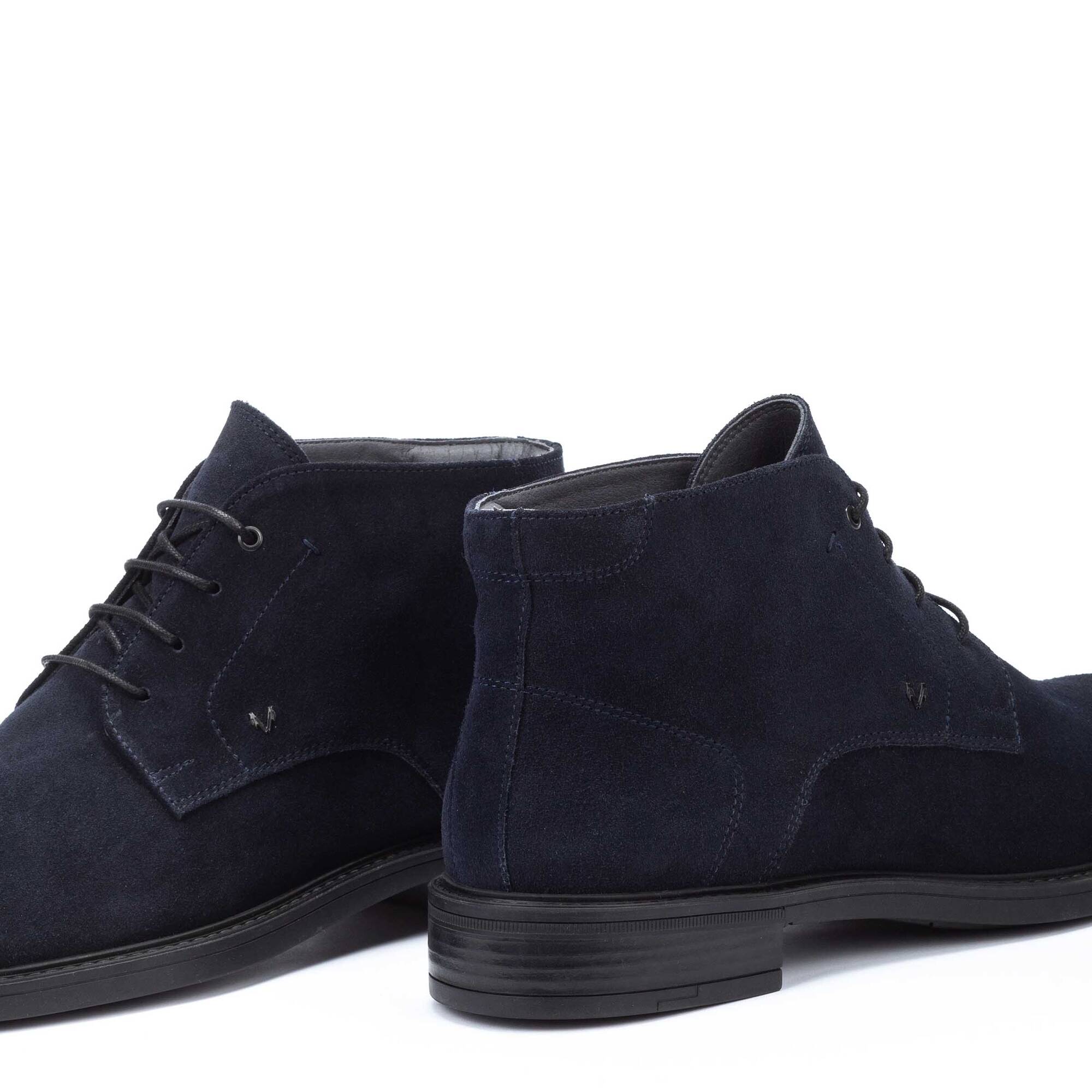 Boots | ALBANY 1717-2901X, DARKBLUE, large image number 60-1717-2901X_310_Martinelli_ALBANY_DARKBLUE_full.jpg | null