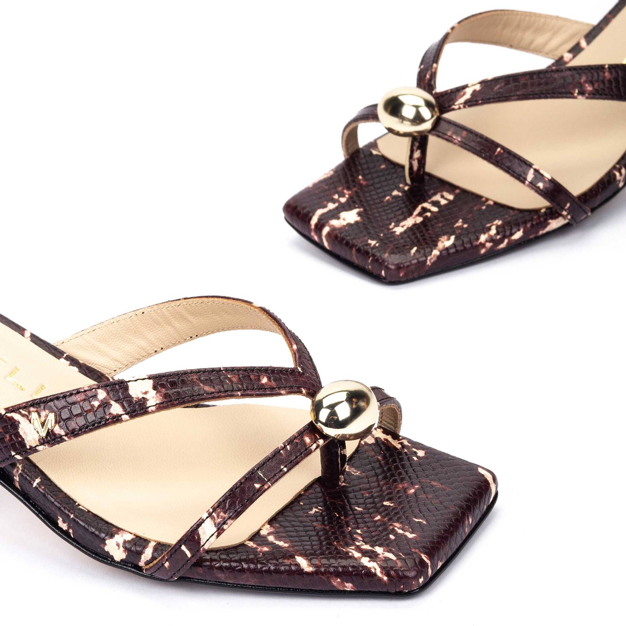 Heeled Sandals | BORROMEI S032-B590B, BURDEOS, large image number 60-S032-B590B_507_Martinelli_BORROMEI_BURDEOS_full.jpg | null