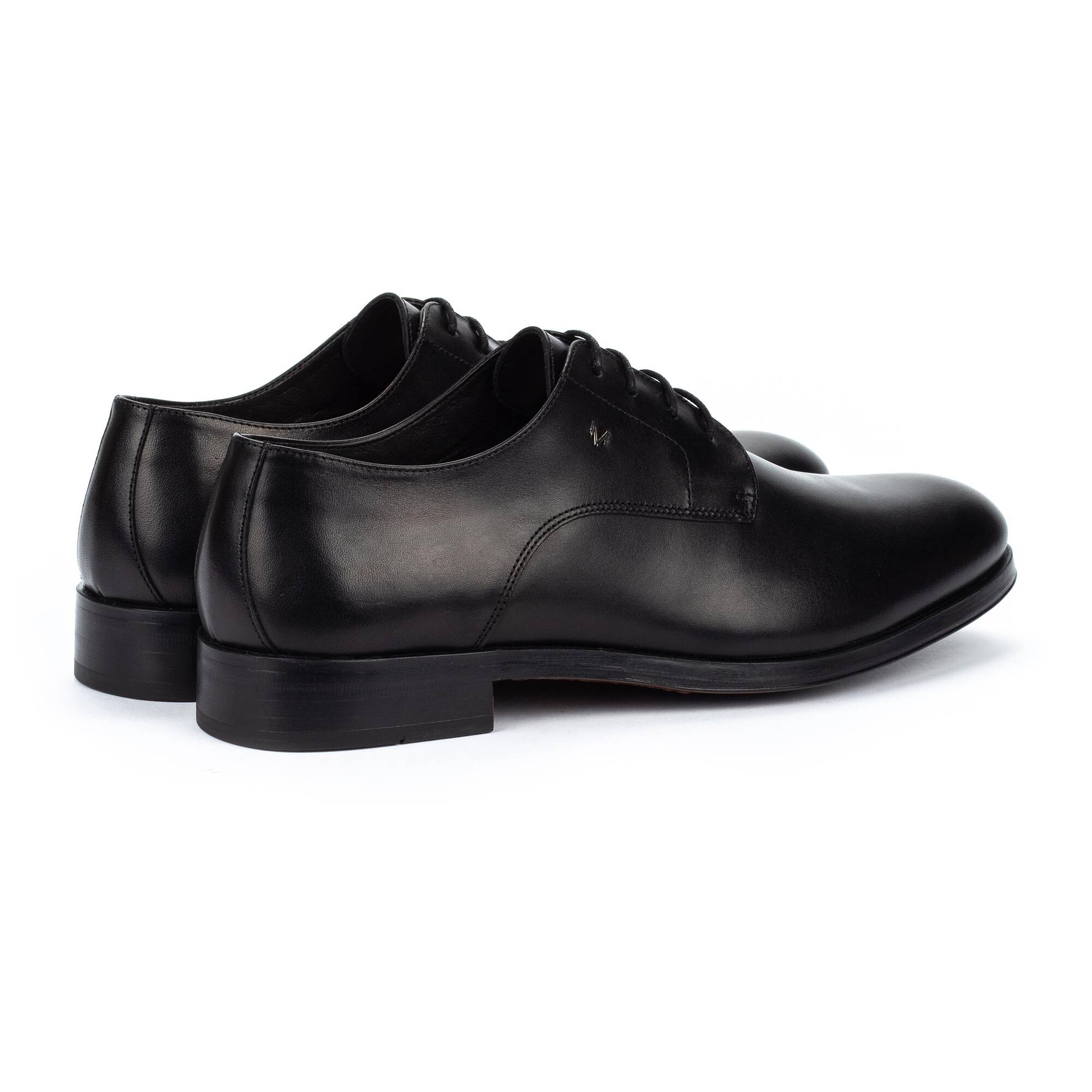 Shoe empire black friday sale hotsell