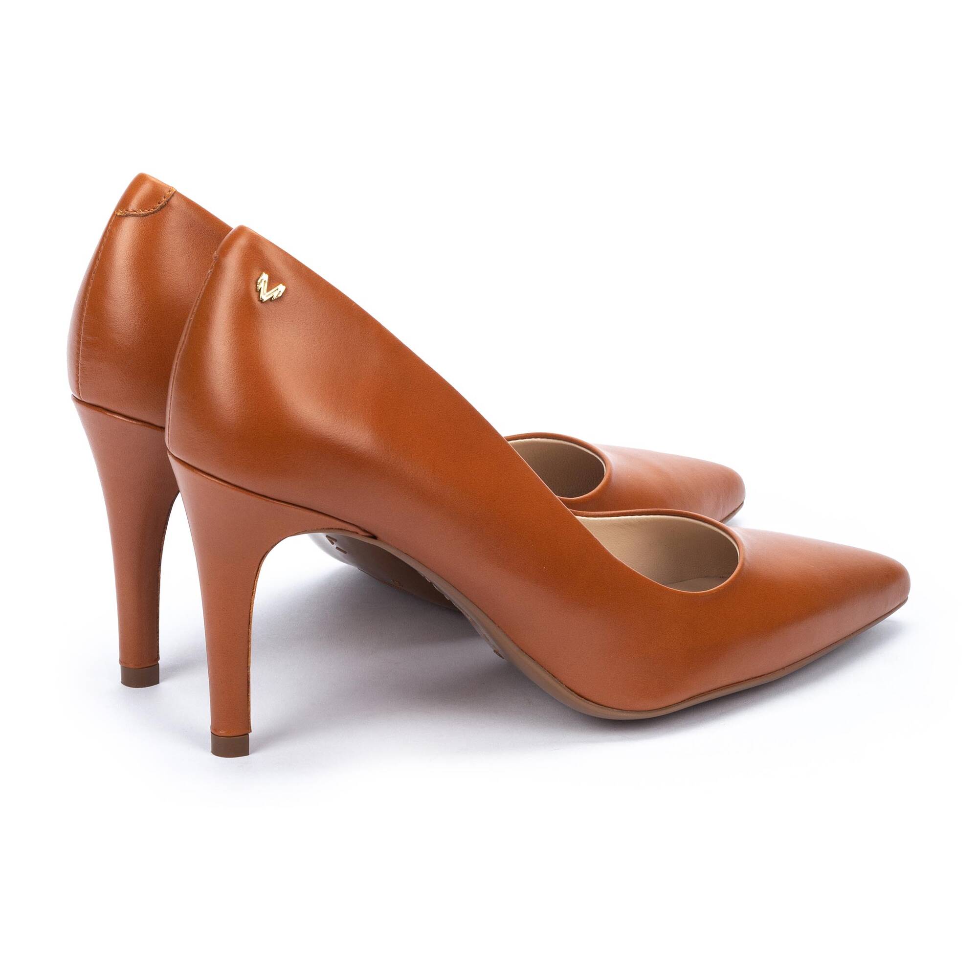 Court Shoes | THELMA 1489-3366P1, CUERO, large image number 30-1489-3366P1_202_Martinelli_THELMA_CUERO_full.jpg | null