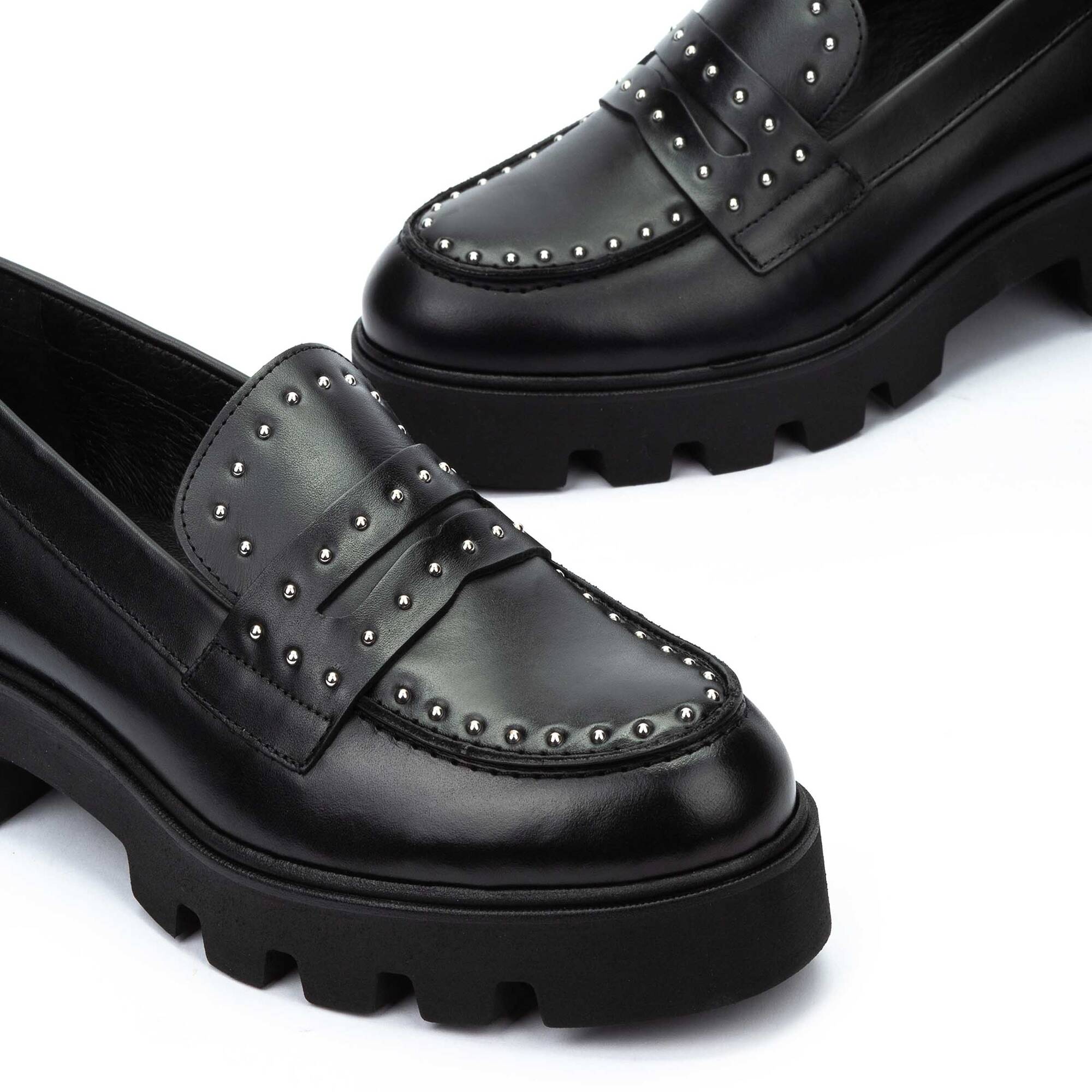 Loafers | HERMOSILLA 1568-A894K, BLACK, large image number 60-1568-A894K_000_Martinelli_HERMOSILLA_BLACK_full.jpg | null