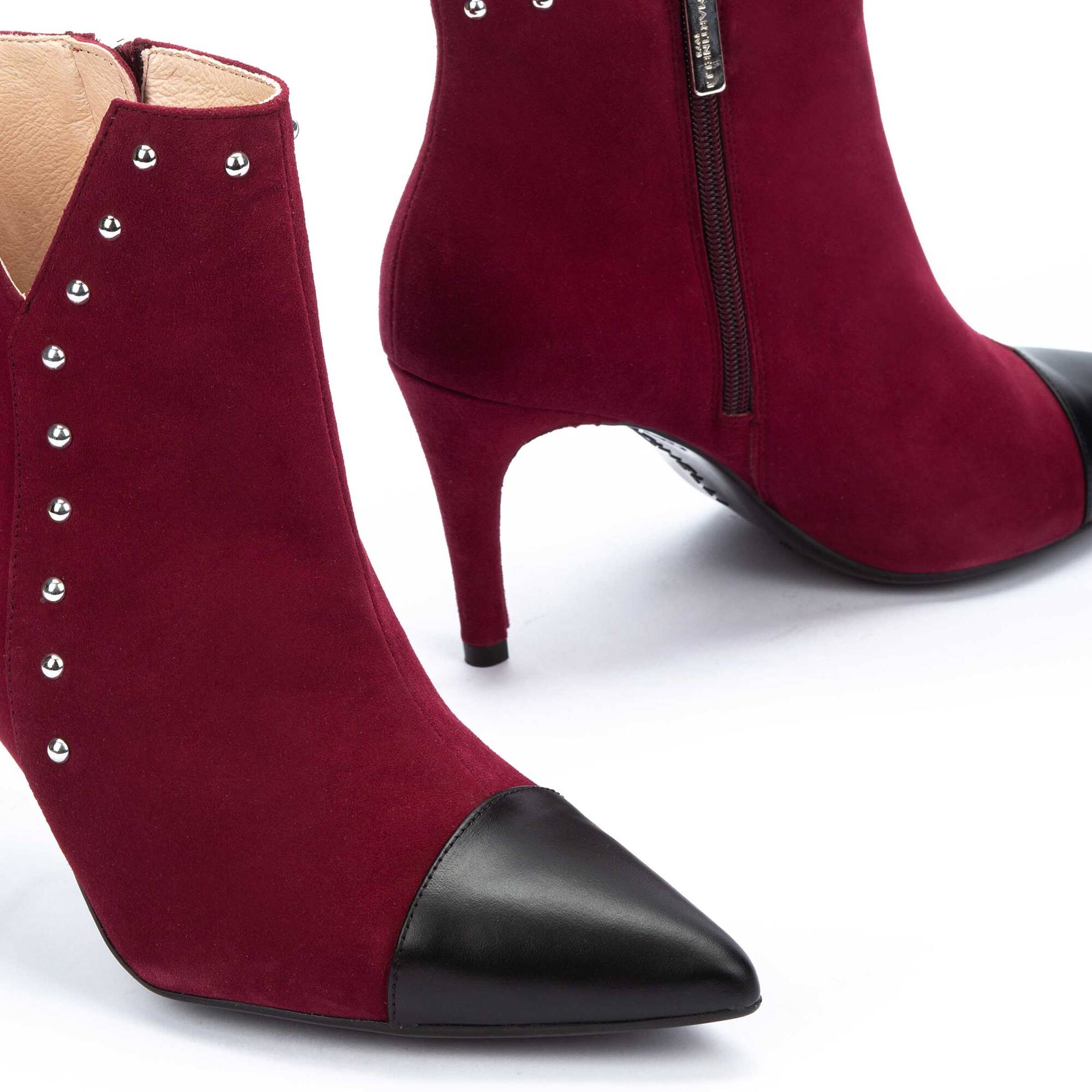 Botines con tac&oacute;n | THELMA 1489-A988A, GRANATE, large image number 60-1489-A988A_516_Martinelli_THELMA_GRANATE_full.jpg | null