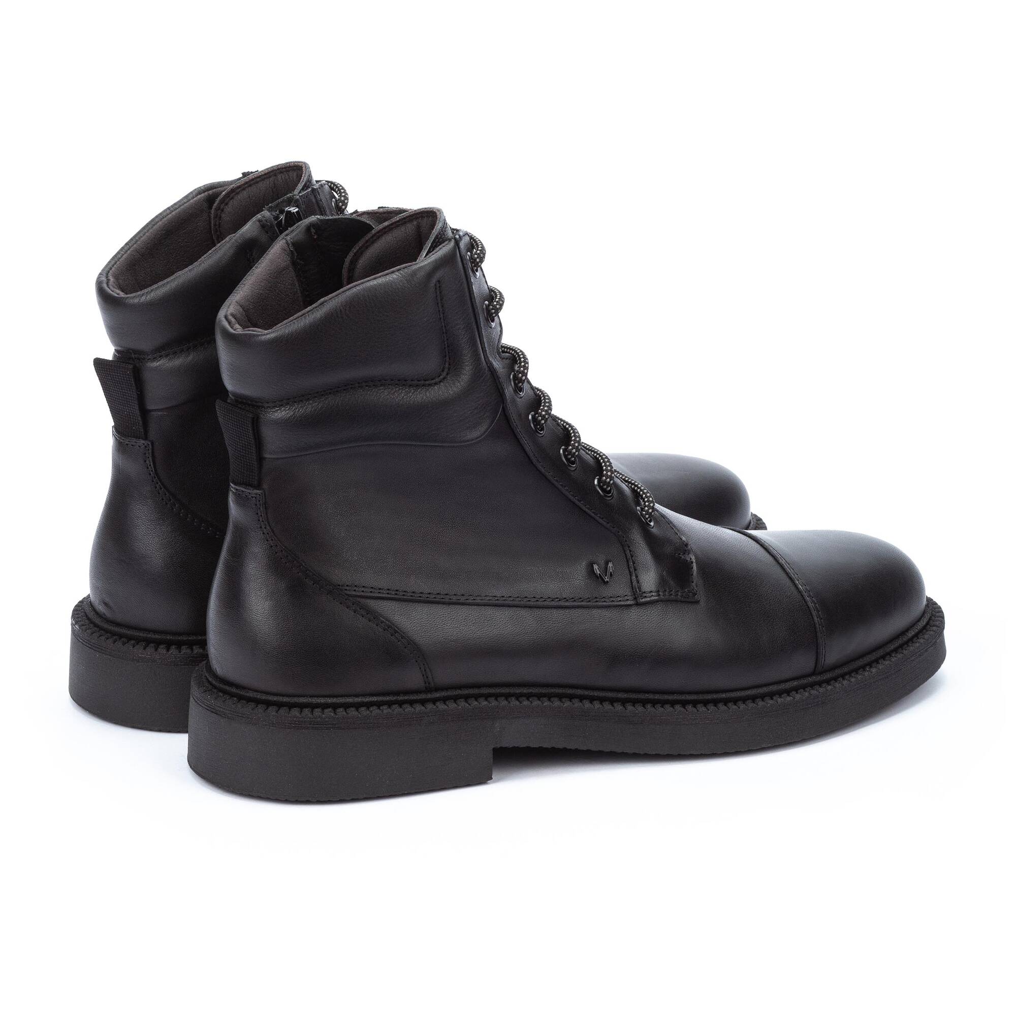 Boots | ROYSTON 1662-2850G, BLACK, large image number 30-1662-2850G_000_Martinelli_ROYSTON_BLACK_full.jpg | null