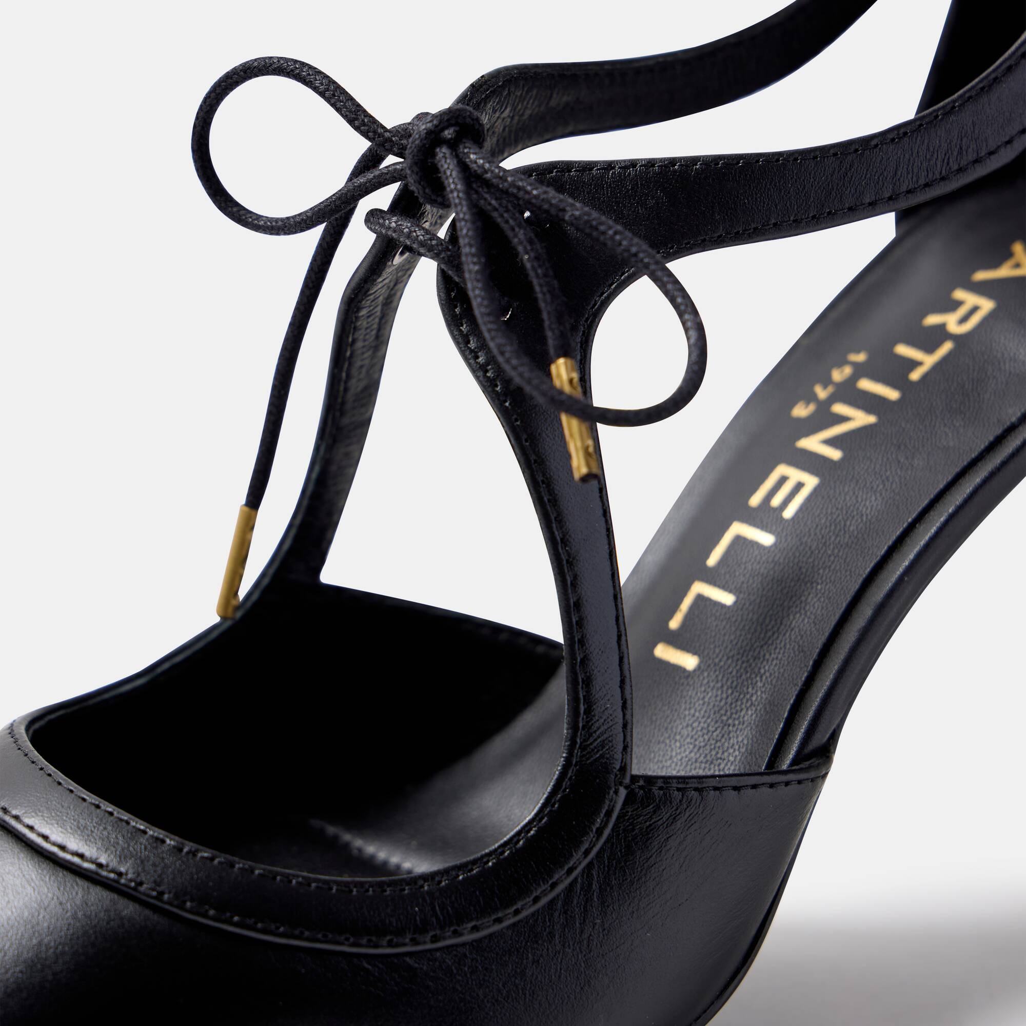 Pumps | THELMA 1489-3498KA, BLACK, large image number 60-1489-3498KA_000_Martinelli_THELMA_BLACK_full.jpg | null