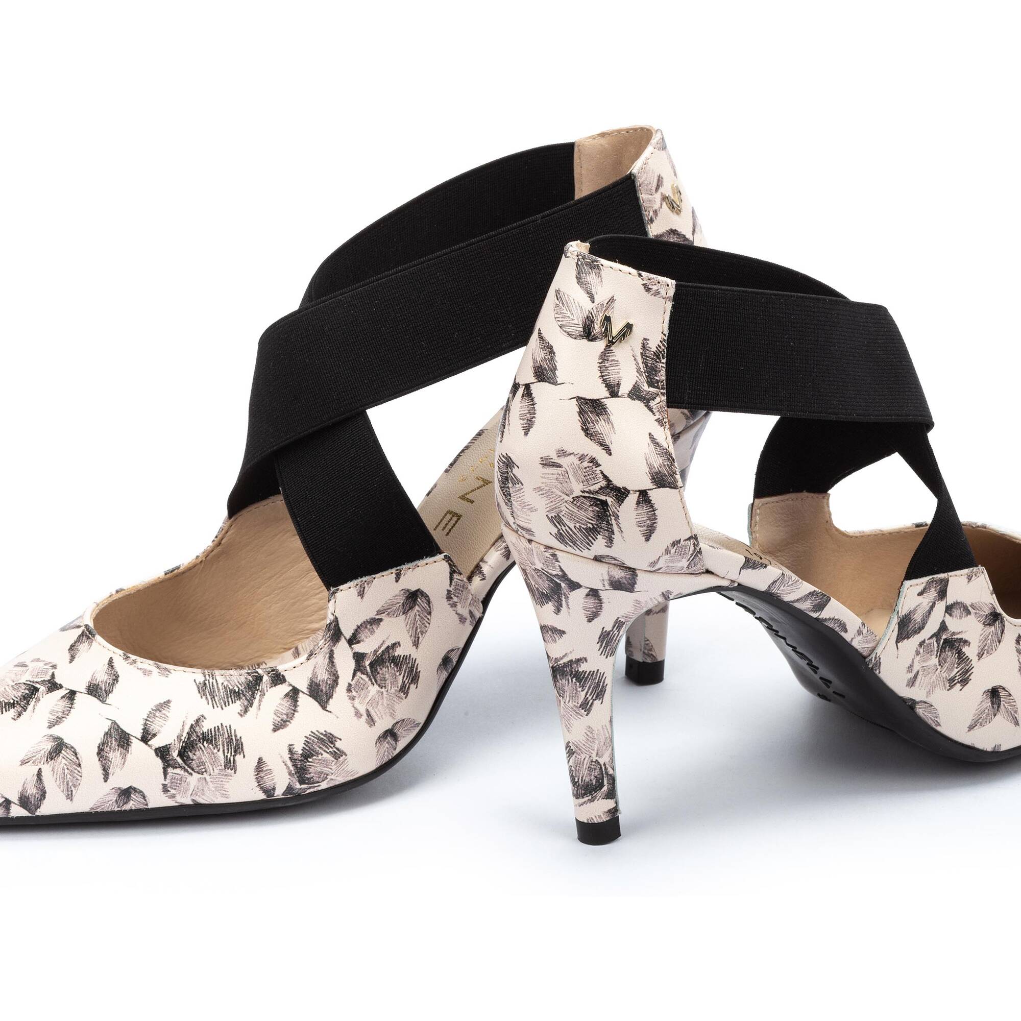 Chinese laundry racquel pump online