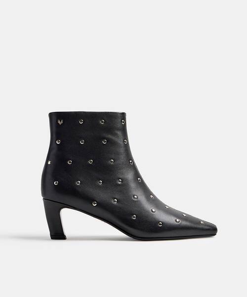 Women studded ankle boots , VOGUERA S068 , VOGUERA S068-B715PY , BLACK