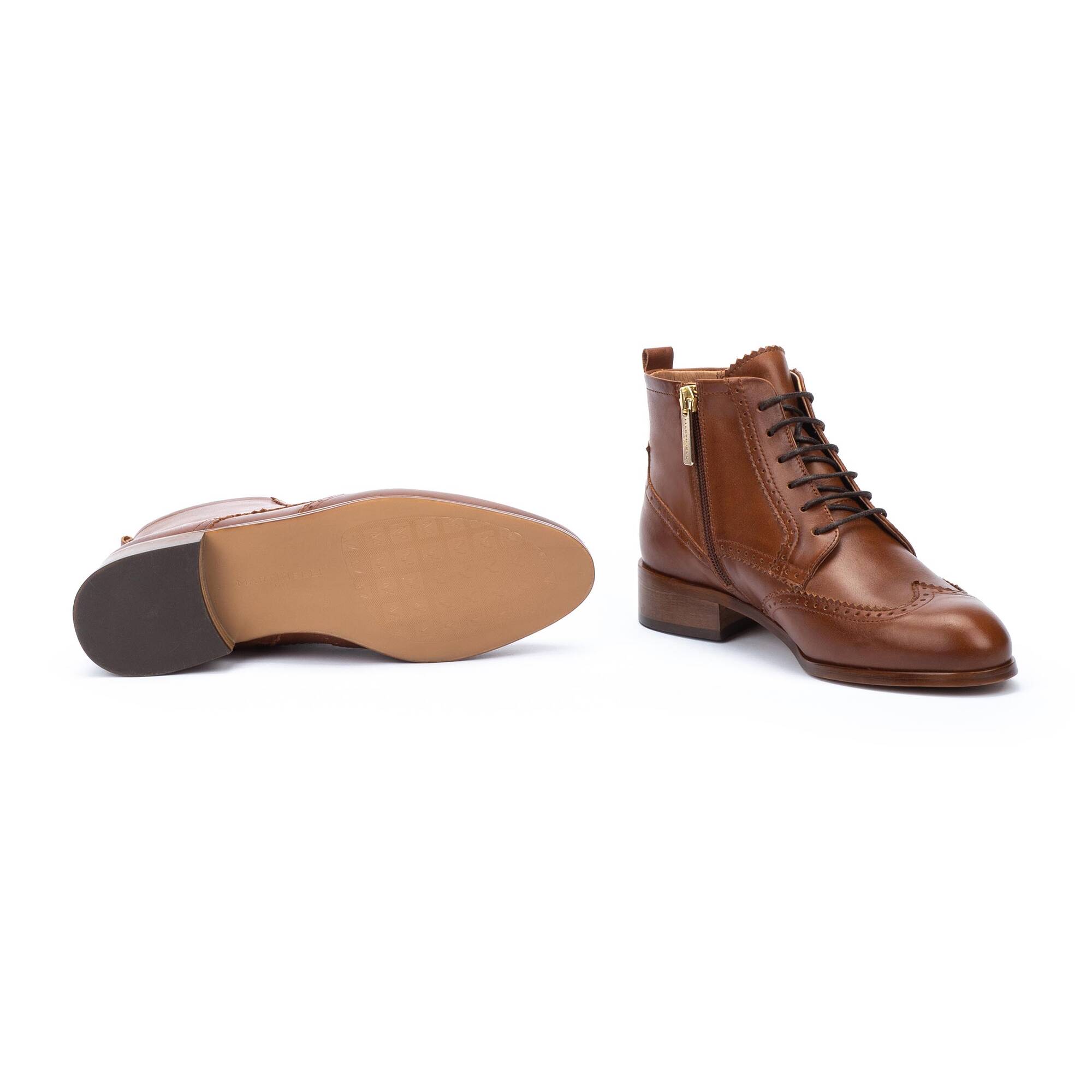 Flat ankle boots | MOSCOVA 1708-B242C, CUERO, large image number 70-1708-B242C_202_Martinelli_MOSCOVA_CUERO_full.jpg | null