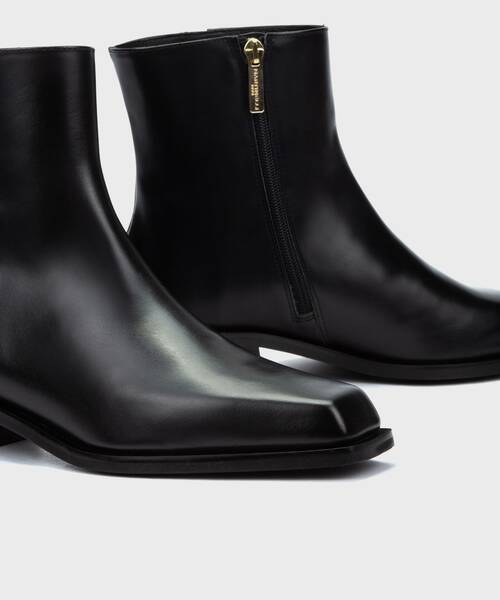 Heeled Ankle Boots | BRERA S004-B460T | BLACK | Martinelli