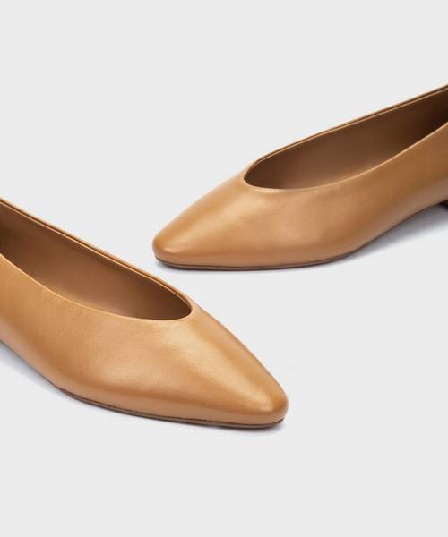 Ballet flats | VESCIA S009-B470PY | CAMEL | Martinelli