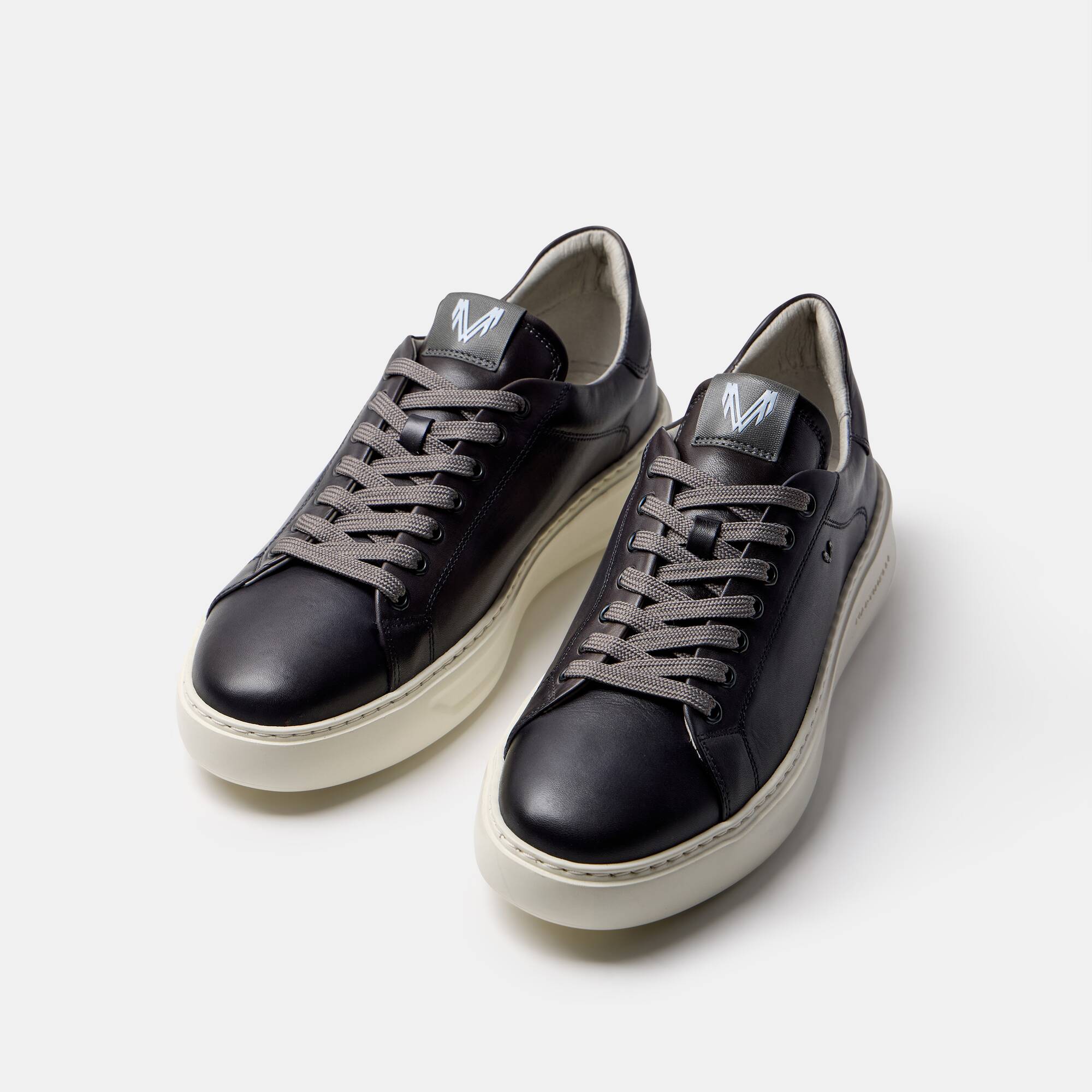 null | SULLIVAN C045-Z010LT, GRIS, large image number 20-C045-Z010LT_056_Martinelli_SULLIVAN_GRIS_full.jpg | null