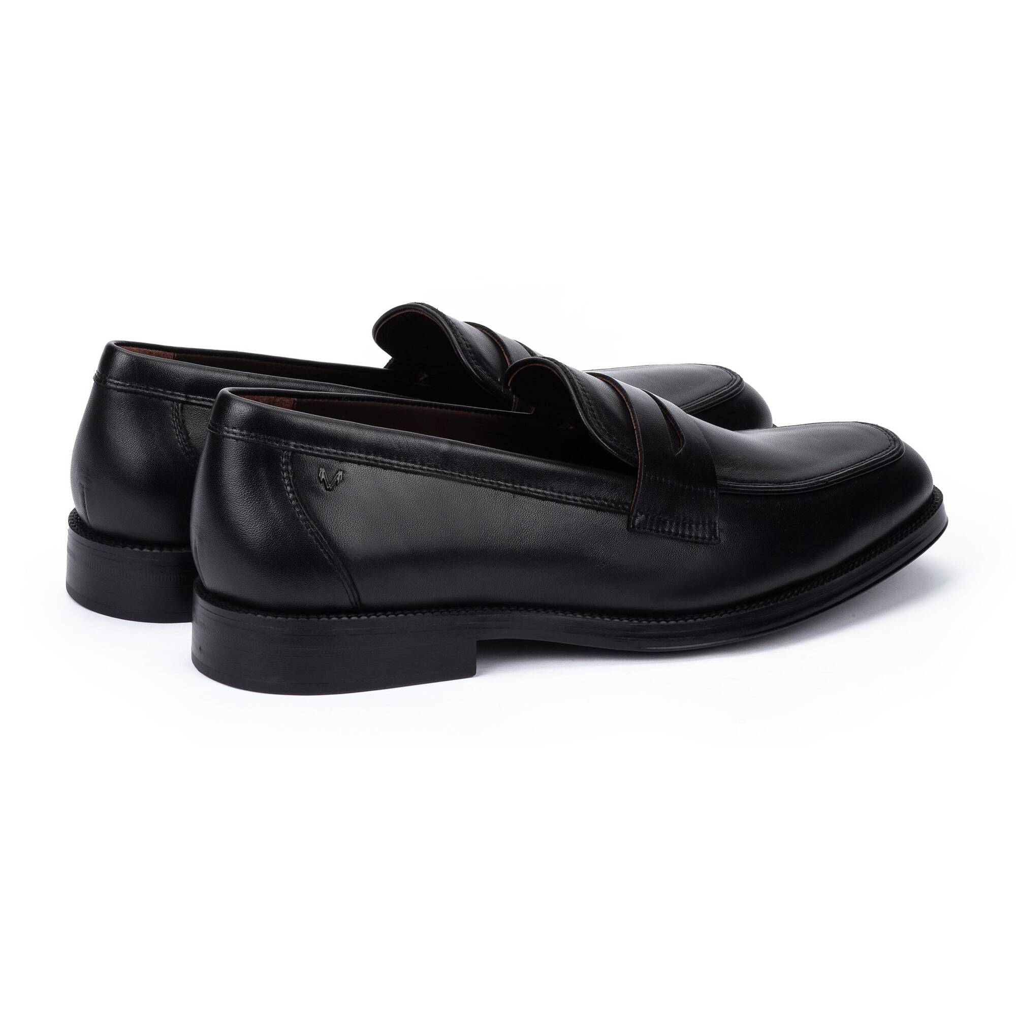 Mocasines | ALTON 1661-2816S, BLACK, large image number 30-1661-2816S_000_Martinelli_ALTON_BLACK_full.jpg | null