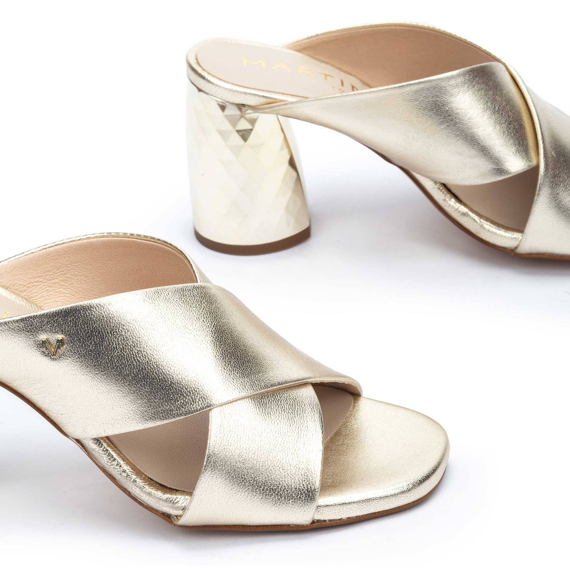 Sandalias tac&oacute;n | AUDREY 1630-A921S, ORO, large image number 60-1630-A921S_755_Martinelli_AUDREY_ORO_full.jpg | null