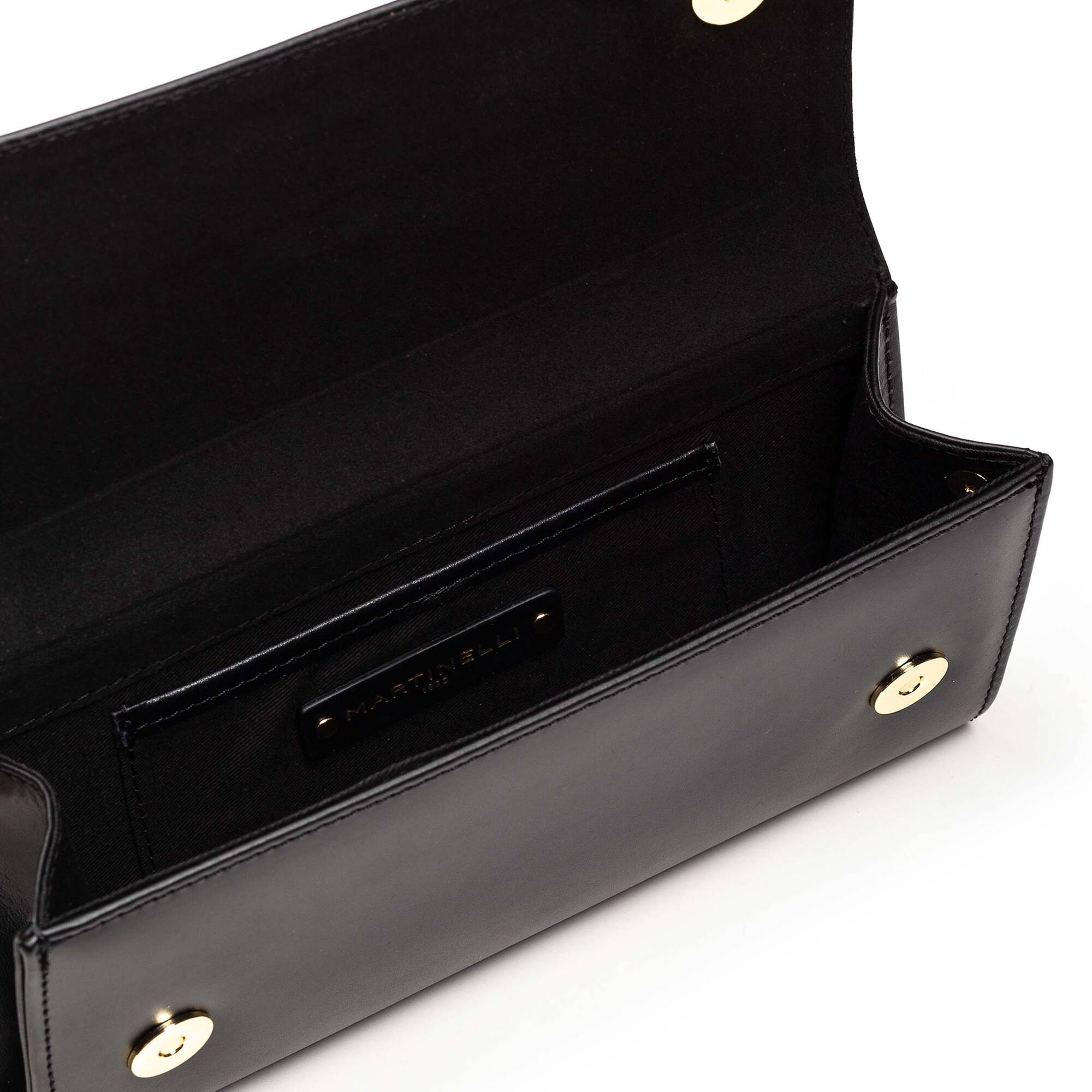 null | BOLSOS BBM-W403, BLACK, large image number 100-BBM-W403_000_Martinelli_BOLSOS_BLACK_full.jpg | null