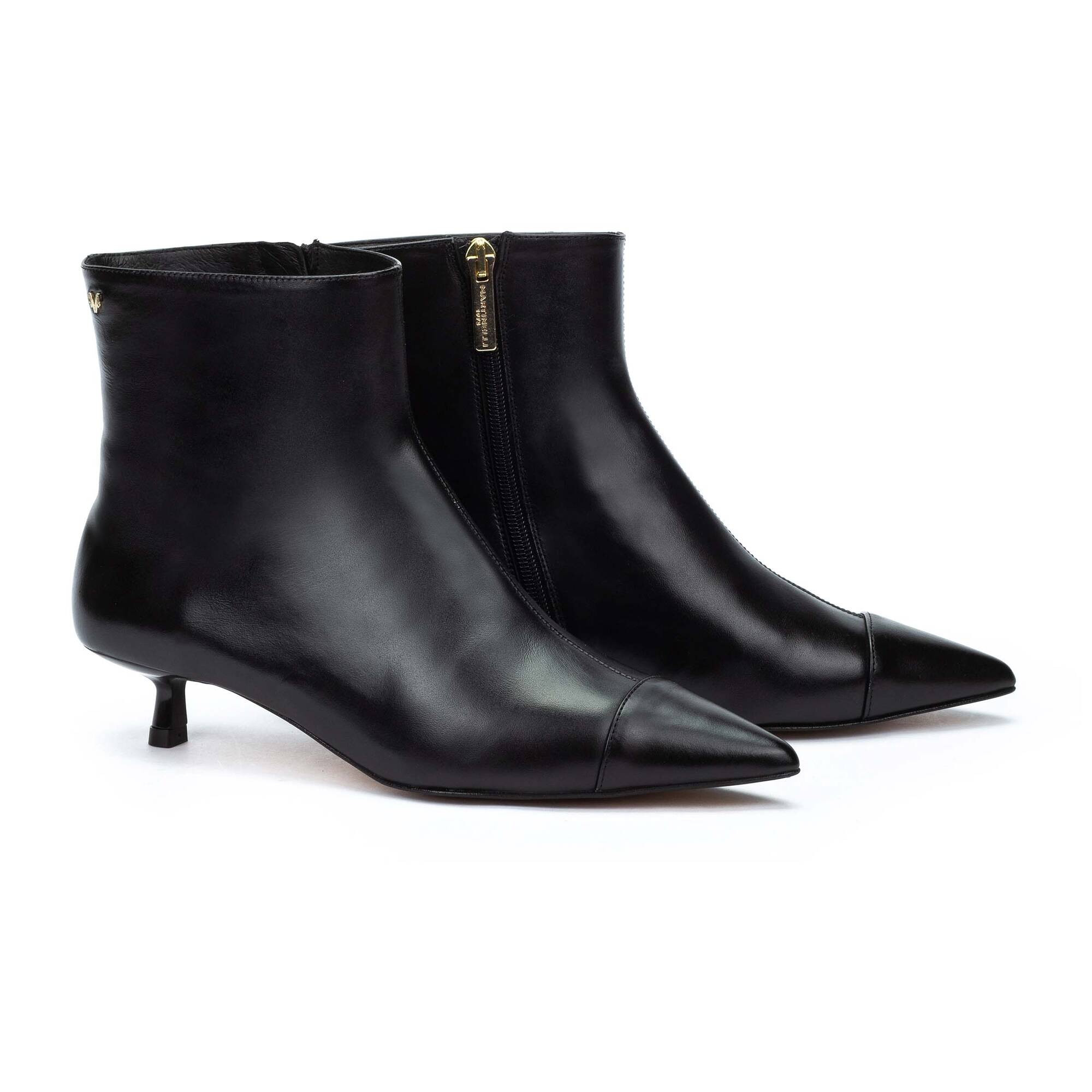 Botines con tac&oacute;n | GAETA 1746-B378K, BLACK, large image number 100-1746-B378K_000_Martinelli_GAETA_BLACK_full.jpg | null