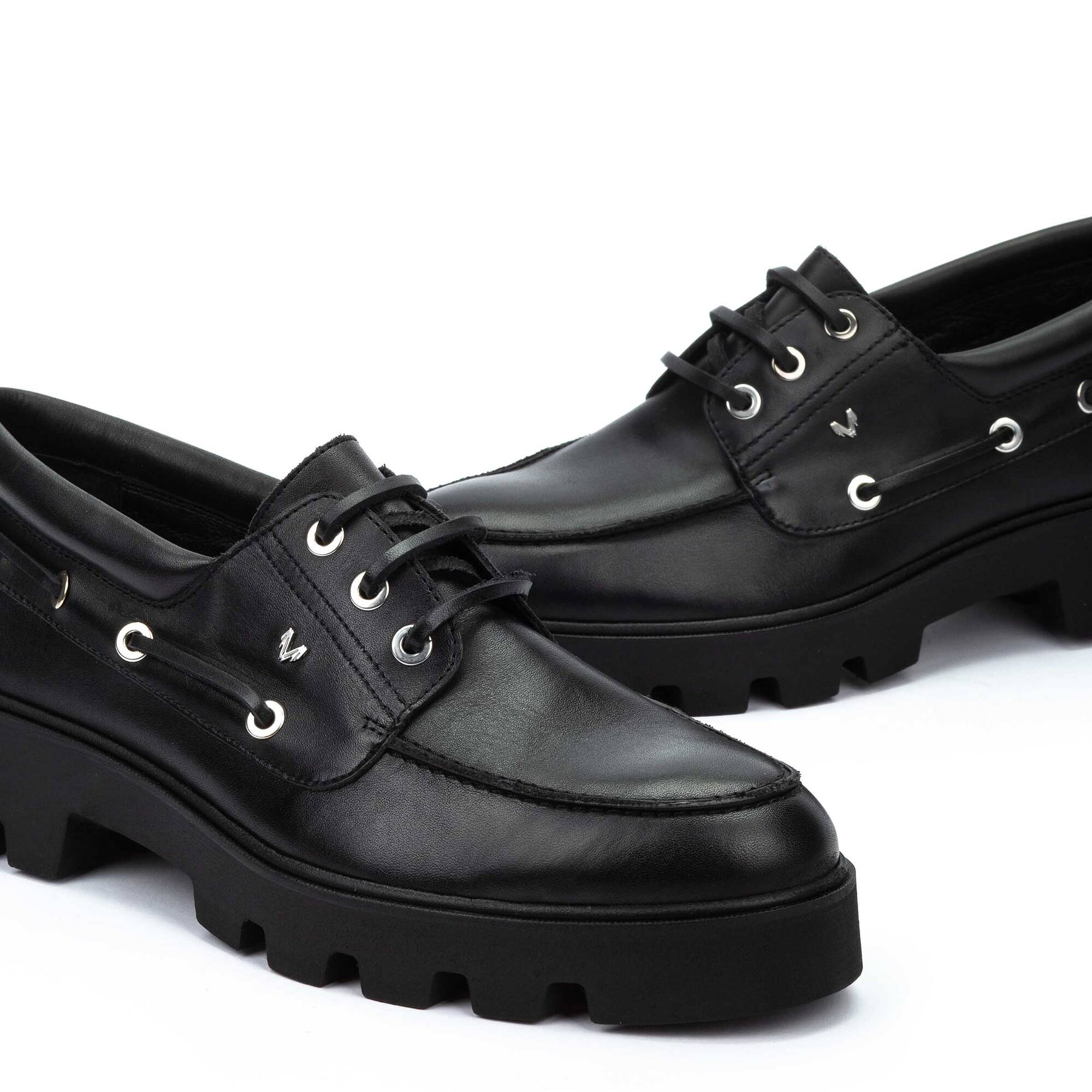 N&aacute;uticos | HERMOSILLA 1568-B109C, BLACK, large image number 60-1568-B109C_000_Martinelli_HERMOSILLA_BLACK_full.jpg | null