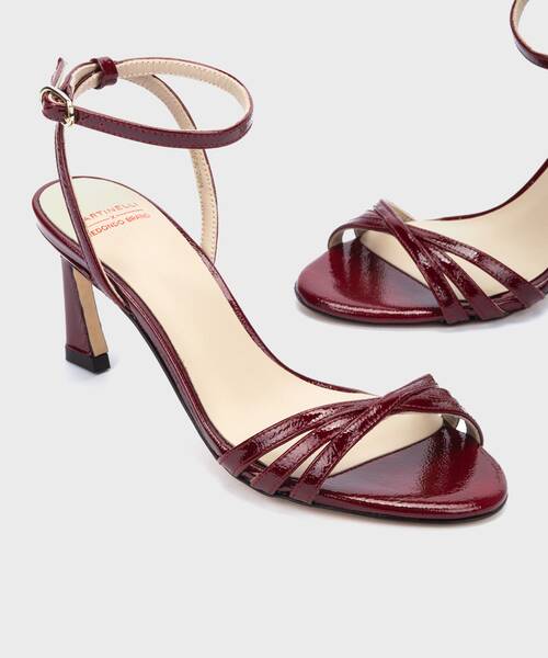 Heeled Sandals | ESPINELA 1769-B445RD | ROJO | Martinelli