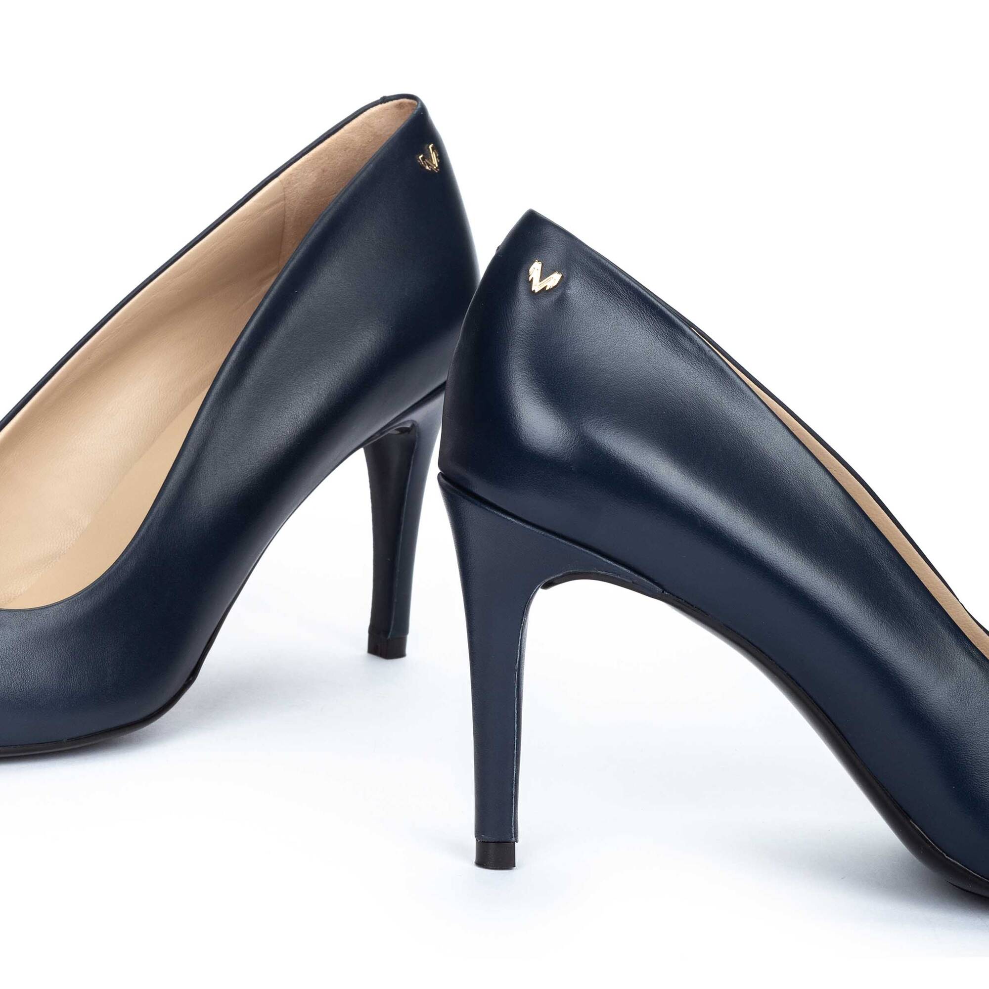 Court Shoes | THELMA 1489-3366KA, MARINO, large image number 60-1489-3366KA_317_Martinelli_THELMA_MARINO_full.jpg | null