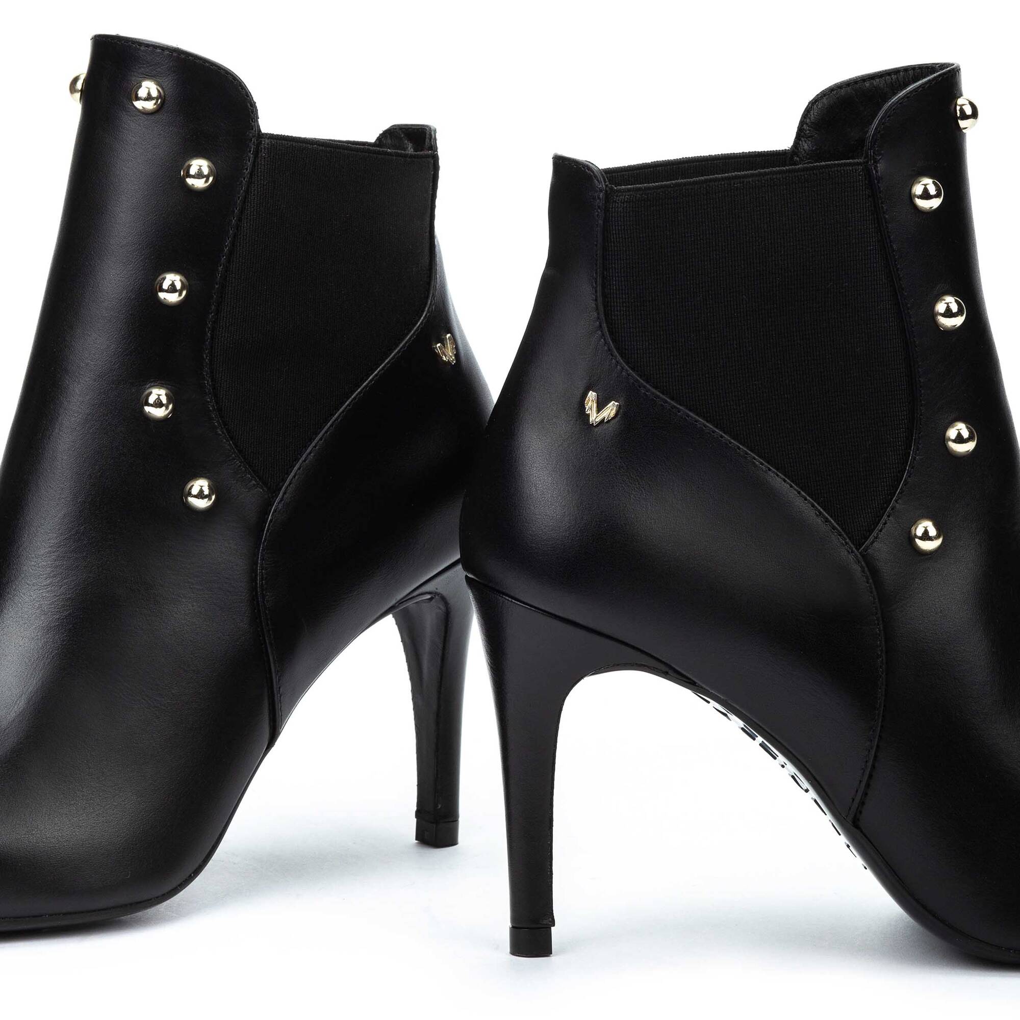 Heeled Ankle Boots | THELMA 1489-B179K, BLACK, large image number 60-1489-B179K_000_Martinelli_THELMA_BLACK_full.jpg | null