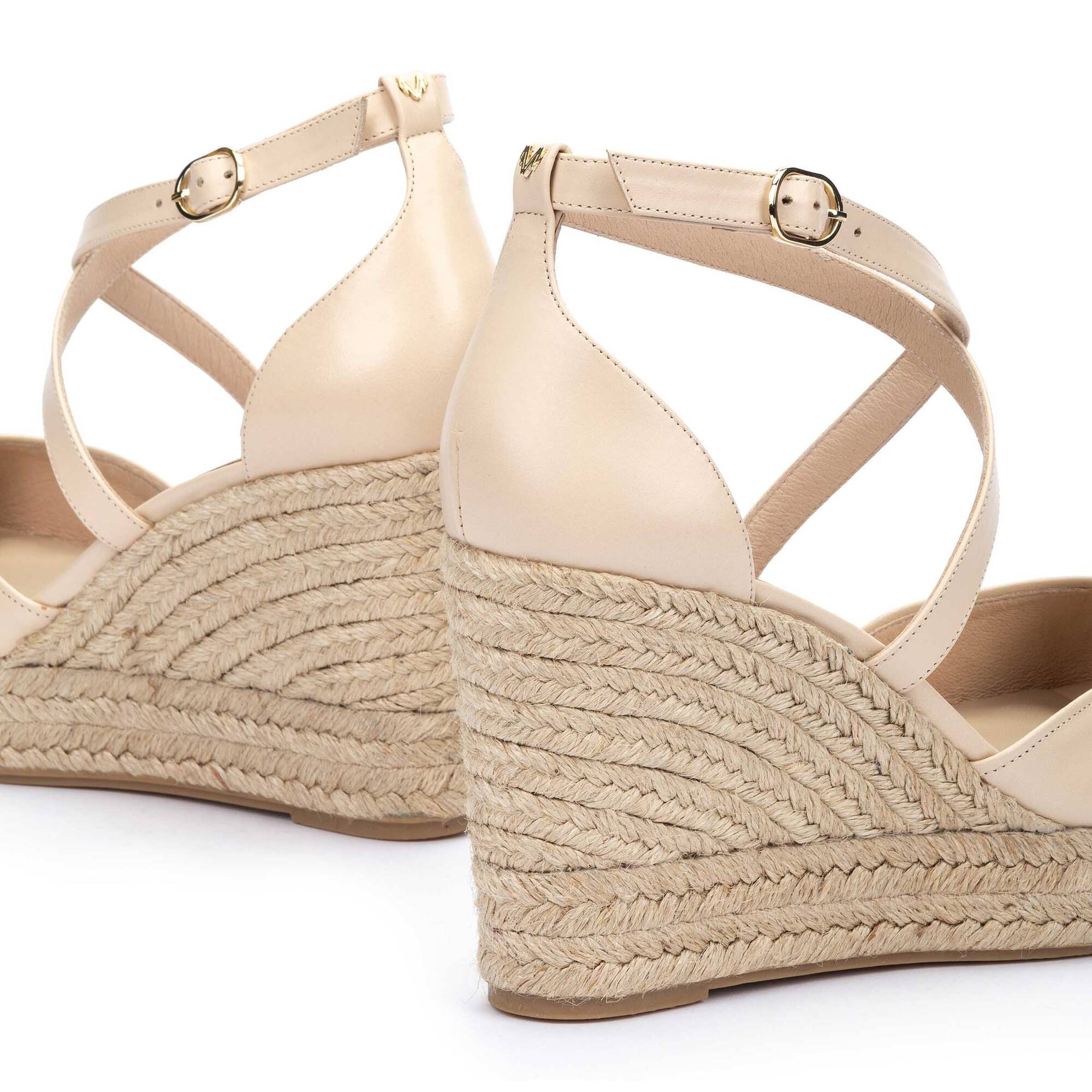 Cu&ntilde;as | SAVONA 1713-B264P, ARENA, large image number 60-1713-B264P_801_Martinelli_SAVONA_ARENA_full.jpg | null