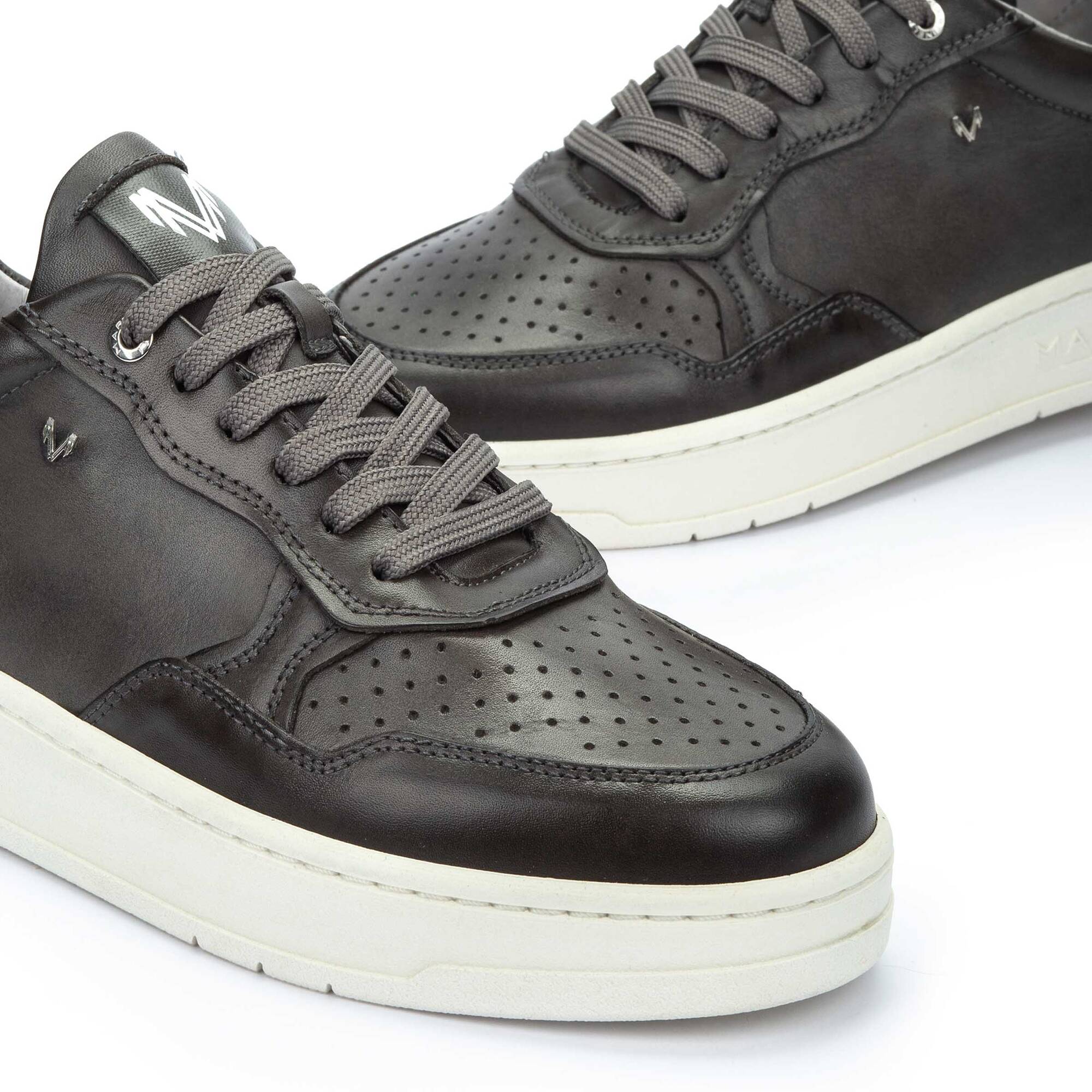 Sneakers | NEWHAVEN 1660-2825L, GRIS, large image number 60-1660-2825L_056_Martinelli_NEWHAVEN_GRIS_full.jpg | null